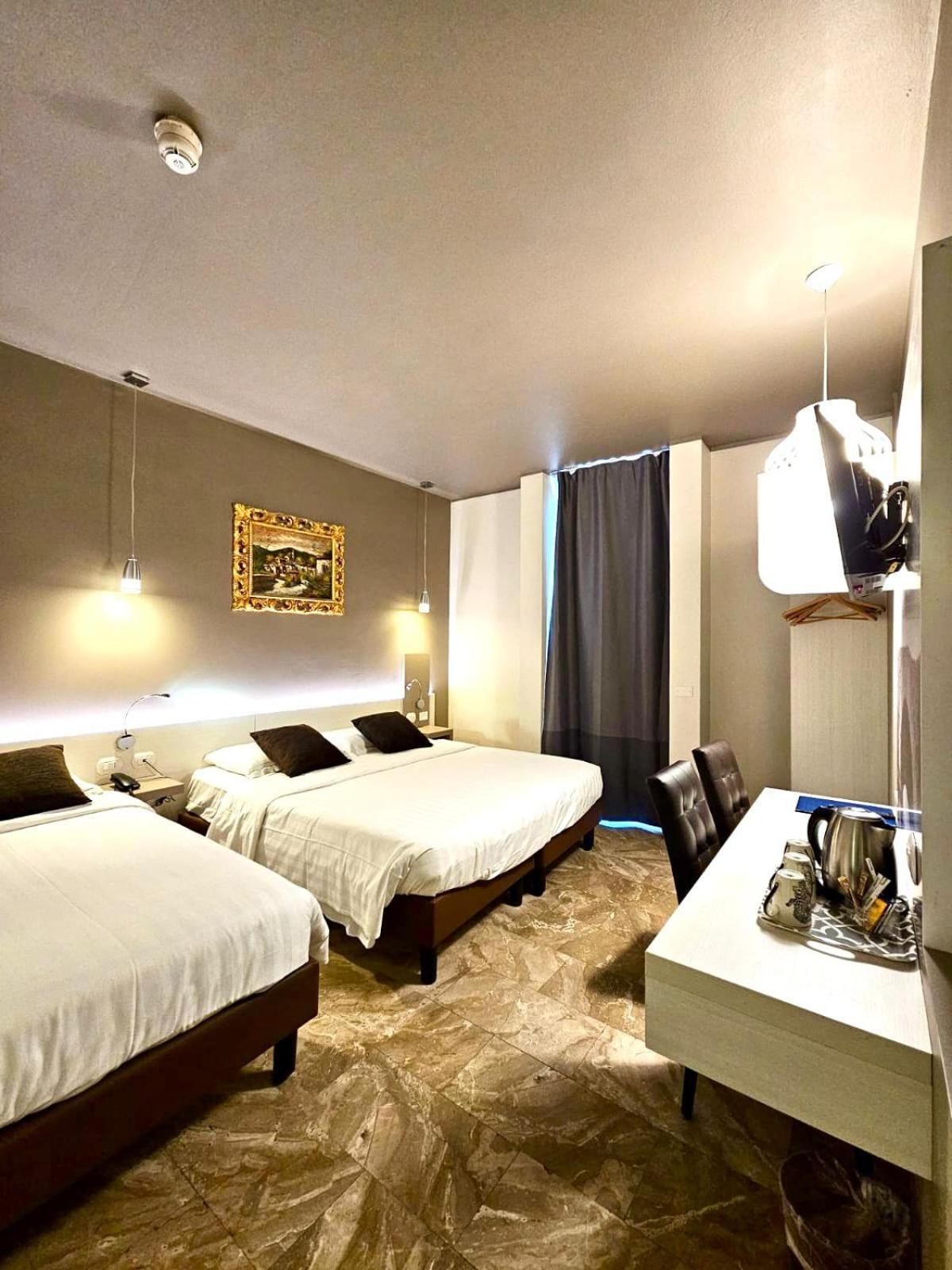 Canova Hotel Milan Luaran gambar
