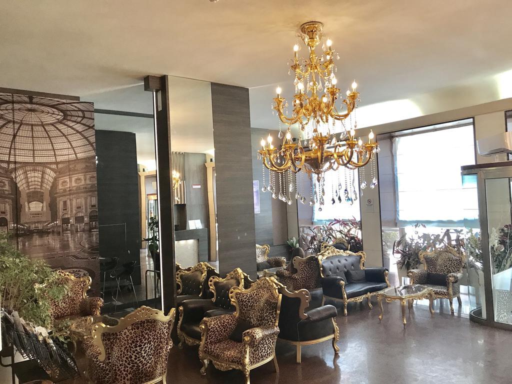 Canova Hotel Milan Luaran gambar