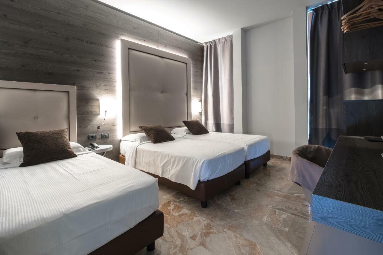 Canova Hotel Milan Luaran gambar