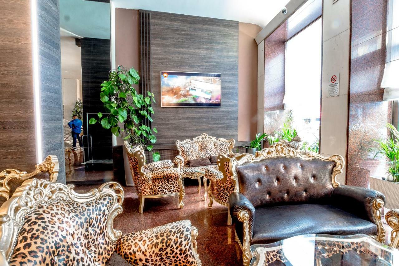 Canova Hotel Milan Luaran gambar